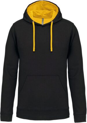 Kontrastni pulover s kapuco