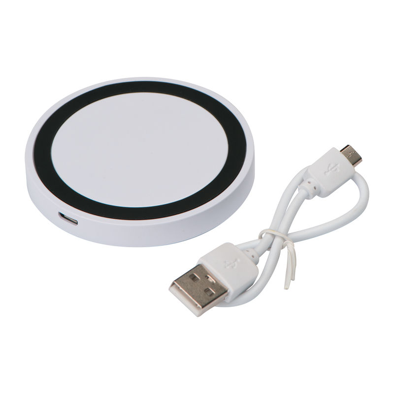 Indukcijski polnilec Karthago