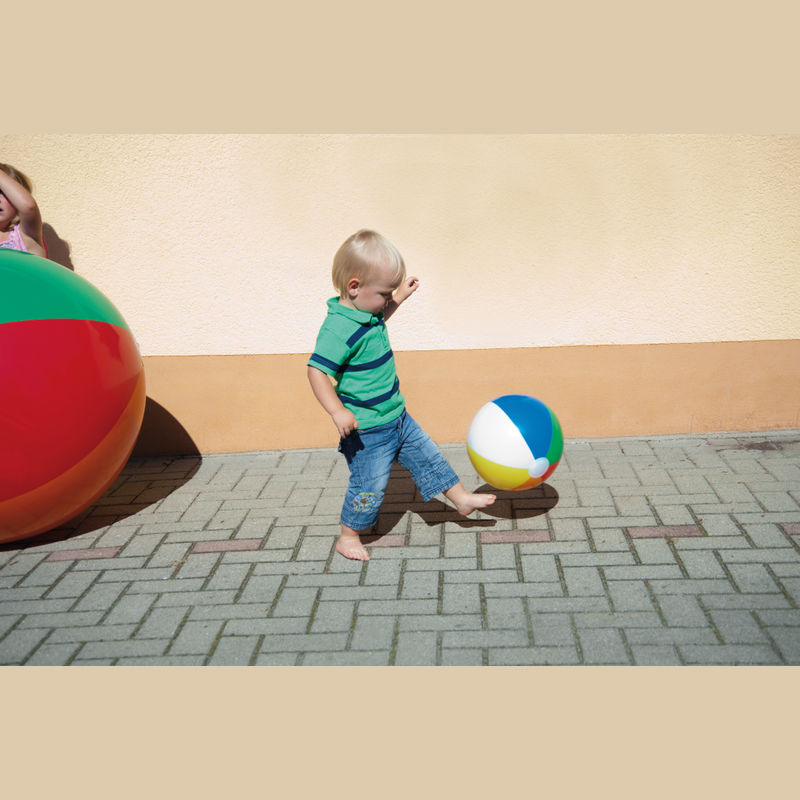 Večbarvna žoga za na plažo Palm Springs - slika 2